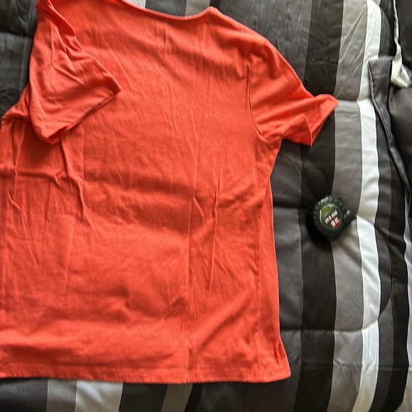 Coral short sleeve TShirt - Picture 2 of 3